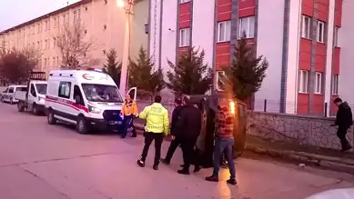 Kırıkkale'de Kaçan Minibüs Kazaya Karıştı: 1 Yaralı