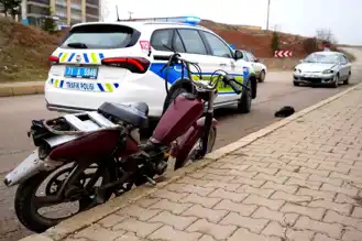 Kırıkkale'de Otomobil-Motosiklet Kazası: 2 Yaralı