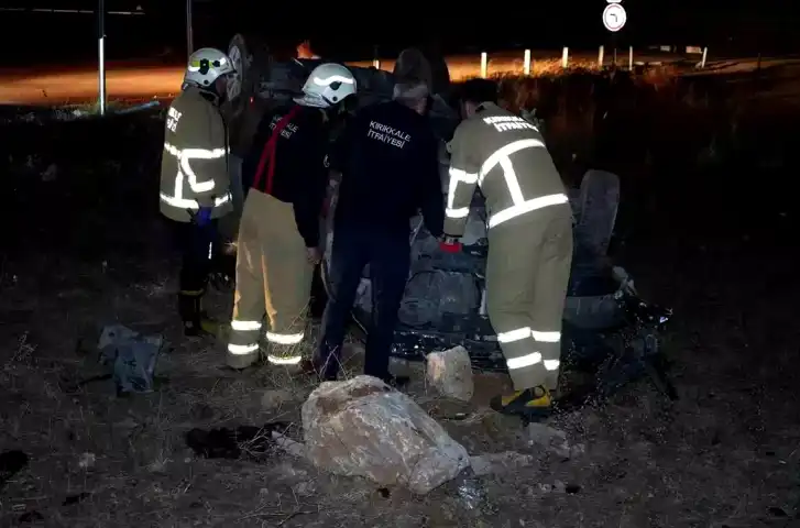 Şarampole Takla Atan Araçta Yaralı